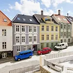Fin Og Super Sentral Leilighet