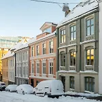 Dinbnb Apartments I Best Of Both Worlds I 80Sqm With 2 Baths And Bathtub