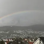 Spacious And Beautiful Apartment In Bergen With Free Parking