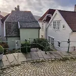 Det Gronne Huset I Verftsgaten