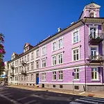 Beautiful Apartment In The Heart Of Bergen