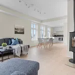 Big House With Ocean View Close To Bergen City Center!