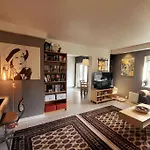 Superb And Central Place! Airb&B Favorite