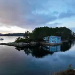 Floating Villa Bergen