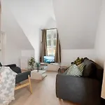 New! Well Eqipped Three Bedroom Penthouse!