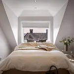 Sandviken Apartment