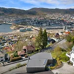 Amazing View - 5 Bedrooms - New House - Modern And Exclusive