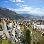 Amazing View - 5 Bedrooms - New House - Modern And Exclusive