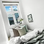 Cosy And Modern Apartment In The Center Of Bergen