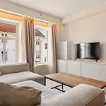 Dinbnb Apartments I Luxury Apartment Behind Bryggen I Renovated 2024