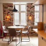 Designer Apartment In Old Bergen