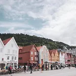 Bryggen Historic Area, Budget Rooms