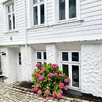 Nedre Stolen Apartment Bergen