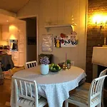Idyllic House&Garden, Urban&Quiet Area, Free Car Parking