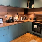 Top Floor Apartment With Mountain View, Terrace 22Sqm, Free Parking