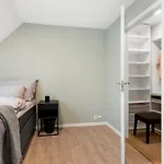 Central Modern Apartment
