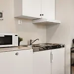 Dinbnb Apartments I Experience Bergen I 650M To Bryggen I Shared Patio