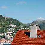 Beautiful Penthouse With An Ocean View In Bergen