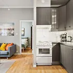 Rosen Apartment