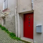 Charming Apartment 200M From Bryggen