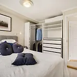 Panoramic Apartment & Garden
