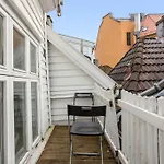 Historisk Hus I Hjertet Av Byen