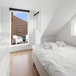City Center Apartment With Balcony