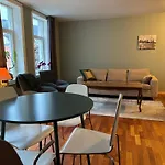 Retro Apartment