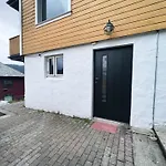 Central Apartment With Parking!