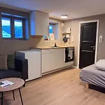 Central Apartment With Parking!