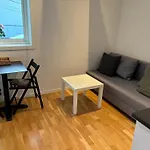 Harbor Hideaway - Apt2