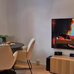 Luxurious City Apartment