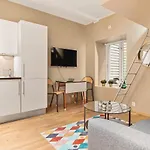Dinbnb Apartments I Historical Building I Hotel-Apartment