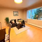 Live The History In Bergens Heart - Stay Unique