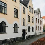 Dinbnb Apartments L Balcony & Sea Views L 800 M To Bryggen