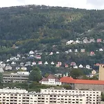Bright Studio Apartment Near Bergen City Centre