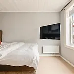 Dinbnb Apartment L Skansen Funhouse - 400M To Bryggen Gym & Parking
