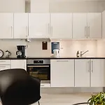 Dinbnb Apartments L Historical Building I 100M To University Museum