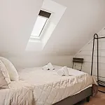 Dinbnb Homes L Charming 2-Bedroom Home By The Sea Cozy