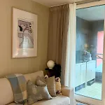Modern Apartment Near City Center Of Bergen