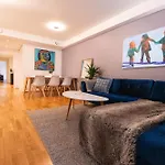 Modern Comfort In The Heart Of Bergen