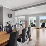 Beachfront Villa With Jacuzzi, Cinema & Canoe
