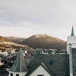 Dinbnb Apartments L Luxury Penthouse L Roof Terrace L Central Bergen