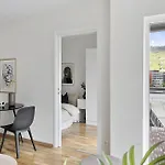 Modern Apartment In The Center Of Bergen