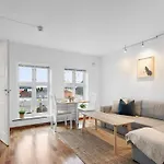 New Sandviken Apartment With Stunning View