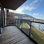 Modern, Brand-New Apartment In The Heart Of Bergen