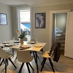 Charming House With Roof Terrace And Sea View