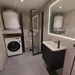 Near Bergen City, Apartment 7 Min From The Airport, Free Parking