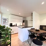 Urban Retreat, Traditional Wooden House In Bergen