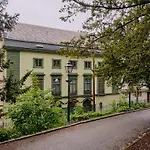 Authentic And Spacious Apartment In Bergen City Centre